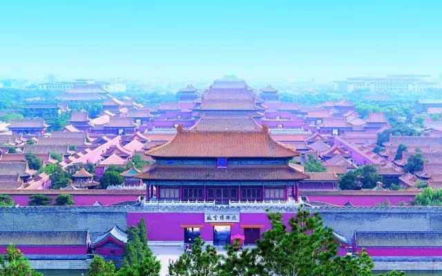 Sự xuất hiện của dòng chữ trên bát đã xác nhận đó là một bảo vật thời Hoàng đế Phổ Nghi.