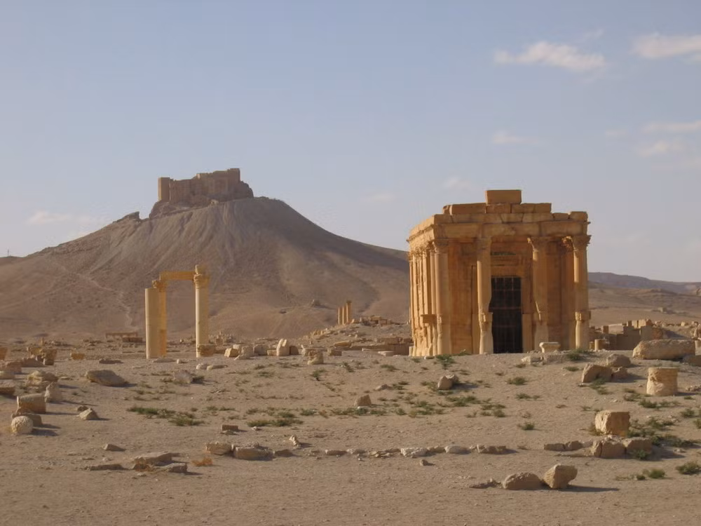 UNESCO đã coi hành vi phá hủy đền Baalshamin của phiến quân IS là tội ác chiến tranh.