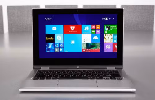  3. Dell Inspiron 11 3000 giá 329,99 USD. Laptop này nổi bật với màn hình có màu sắc đẹp mắt nhất nhờ với bộ chip Intel Pentium. Ngoài ra, pin của máy chạy khá tốt kéo dài 6 tiếng mỗi lần sạc, đồng thời loa laptop cho chất lượng và âm lượng rất ngạc nhiên. Không chỉ thế Dell Inspiron 11 3000 có thiết kế rất mỏng cho phép nó dễ dàng chuyển đổi từ dạng laptop sang chế độ như tablet.