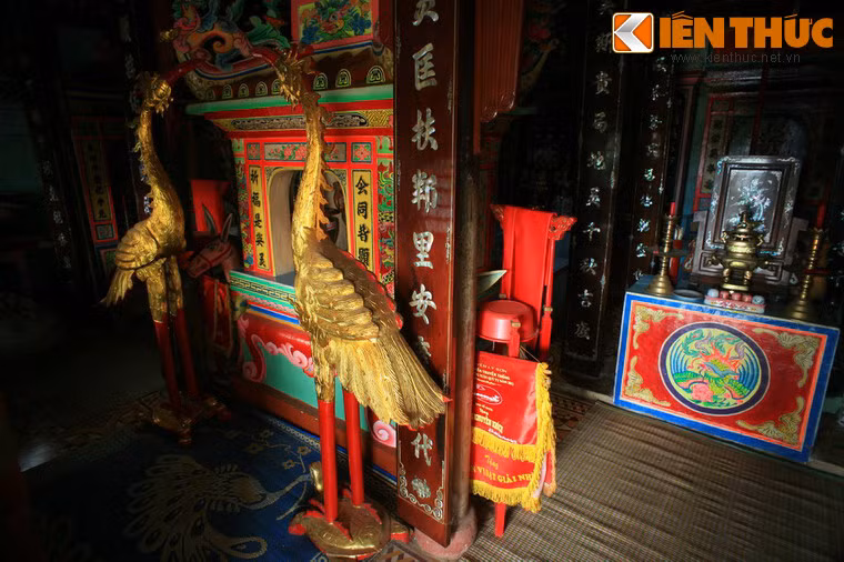 Âm Linh tự cũng là nơi ngư dân trước khi ra biển “đi nghề”, hoặc đi tha phương hành nghề đến cầu xin thần thánh và linh hồn cõi khuất phù hộ độ trì để được bình an, được mùa, làm ăn thành đạt. Trở về bình yên sau mỗi chuyến đi biển (đối với ngư dân) hoặc về thăm quê nhà (đối với người sống tha phương) họ cũng mang lễ vật đến đây để làm lễ tạ ơn.