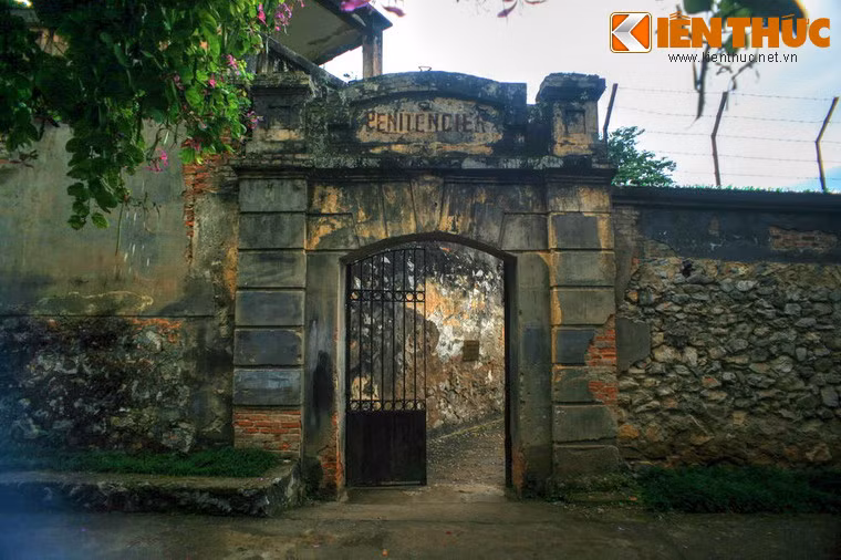 Kham pha 