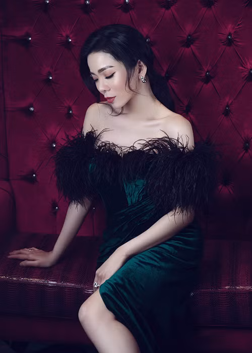 Đứng sau thành công của Lệ Quyên là ông xã Đức Huy. Cho đến nay, cả hai đã gắn bó được 10 năm.
