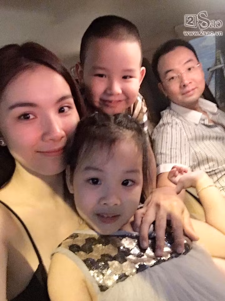 Hình ảnh 2 nhóc tỳ vào năm 2017.