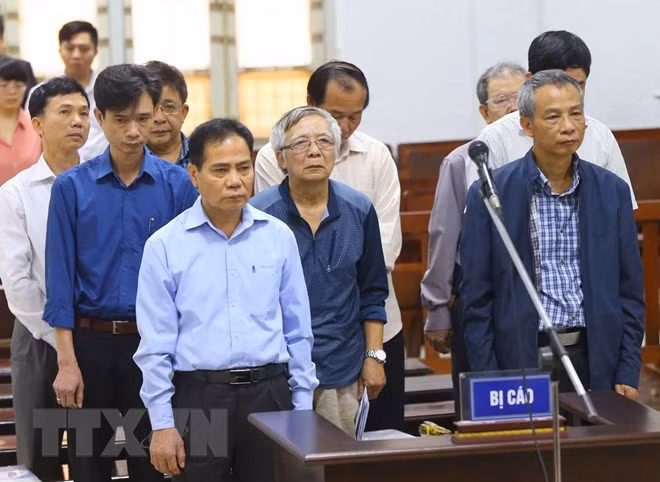 Các bị cáo tại phiên tòa. Nguồn ảnh: TTXVN