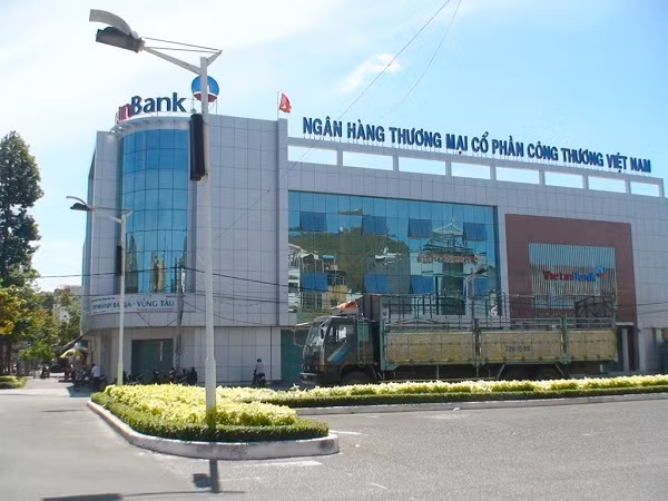 Theo Báo cáo Tài chính hợp nhất kiểm toán quý II/2018, tính đến 30/6/2018, tổng tài sản của VietinBank đạt 1.140 nghìn tỷ đồng, tăng 4,11% so với cuối năm 2017 và tăng 10,08% so với cùng kỳ năm trước. Ảnh: Vinacel.