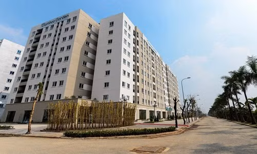 Sở Xây dựng cho biết, tổng số căn hộ để bán là 346 căn. Kể từ khi mở bán đợt 1 đến 14 mới bán được 188 căn. Lần thứ 15 này, chủ đầu tư thông báo bán 158 căn. Ảnh: VTC.