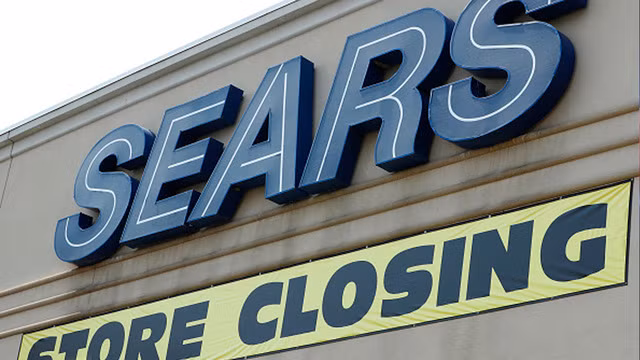 Về doanh thu nội địa, Sears là nhà bán lẻ lớn nhất tại Mỹ cho đến tháng 10/1989 khi Walmart vượt qua nó. Ảnh: Foxla.