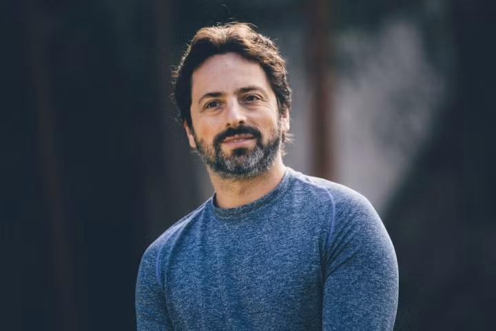 Sergey Brin (52,4 tỷ USD) là người đồng sáng lập Google cùng với Larry Page. Brin hiện là Giám đốc Kỹ thuật của Google.