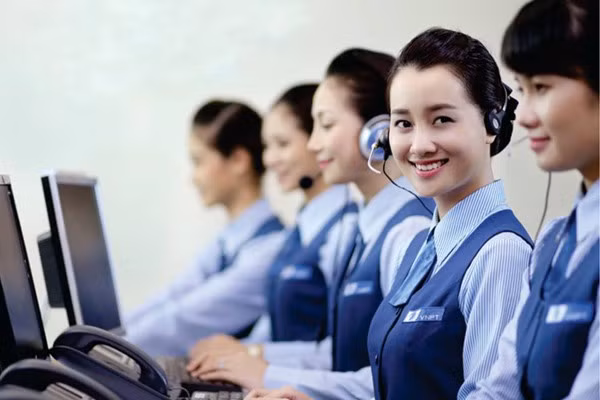Chăm sóc khách hàng được coi là nghề đầy tiềm năng trong xã hội hiện đại bởi "Khách hàng là thượng đế". Ảnh: Internet.