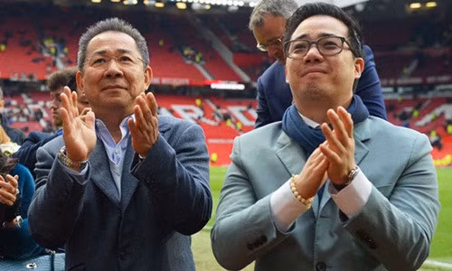 Sau khi tỷ phú Vichai Srivaddhanaprabha qua đời, con trai út của ông Aiyawatt Srivaddhanaprabha sẽ kế thừa di sản để lại ở nước Anh. Dù còn rất trẻ nhưng Aiyawatt đã chứng minh được tài năng của mình. Ảnh: PA.