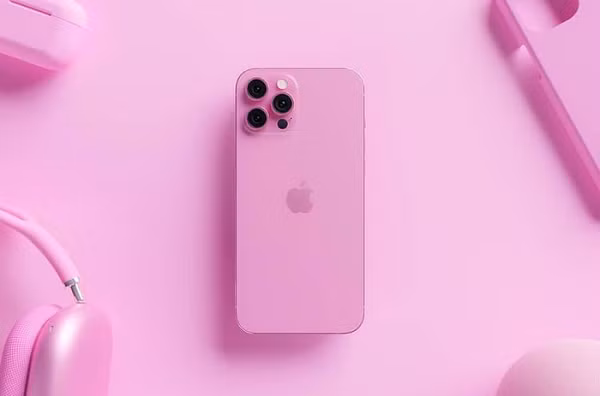 Màu sắc tiếp theo khiến dân tình "đứng ngồi không yên" là hồng với tên gọi Rose Pink. Trên thực tế, dòng iPhone 7 và iPhone 8 trước đó cũng đã từng xuất hiện màu vàng hồng vô cùng đẹp mắt.