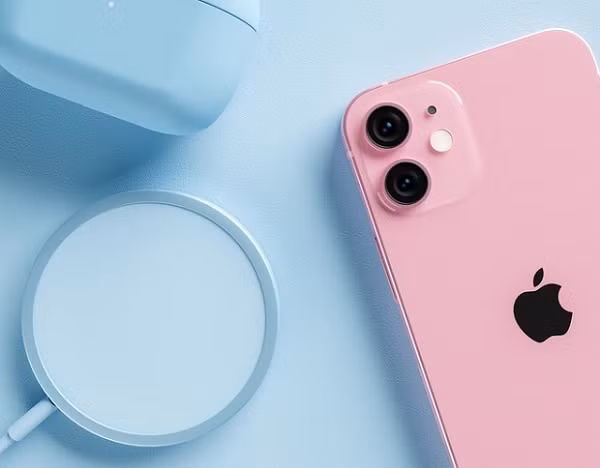 Nguyên nhân là vì trên thực tế, hãng từng bỏ qua iPhone 9 để chuyển từ iPhone 8 lên iPhone X. Đó không phải là điều tuyệt vời nhưng Apple cần làm những gì mà hãng thấy là có thể giúp tăng doanh số cho sản phẩm của mình.
