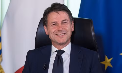 Sau quyết định của Thủ tướng Conte, ông Mattarella sẽ chủ trì phiên họp giữa các đảng phái chính trị để tìm cách thành lập một liên minh chính phủ mới. Nếu không thể thành lập liên minh chính phủ mới, Tổng thống Italy sẽ giải tán Quốc hội và một cuộc bầu cử sớm sẽ diễn ra. Ảnh: LE.