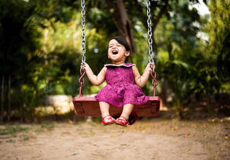 Nụ cười vô tư của một cô bé ở Ấn Độ.