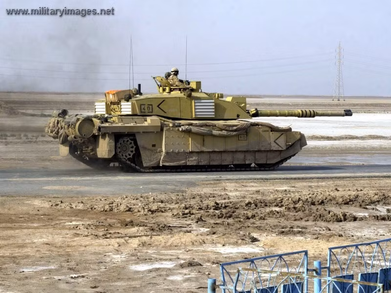 Loại xe tăng được cho là bền bỉ nhất thế giới hiện nay đó là xe tăng Challenger 2 do Anh thiết kế và sản xuất. Loại xe tăng này hiện đang giữ kỷ lục độc nhất vô nhị trong làng xe tăng chủ lực thế giới. Nguồn ảnh: Challenger.