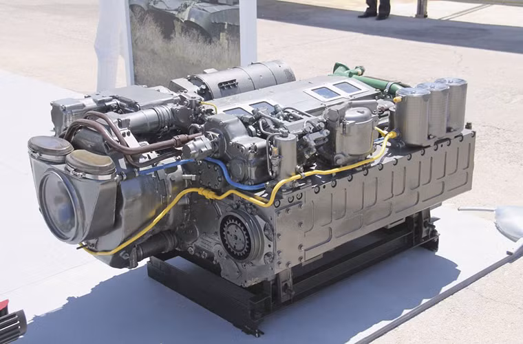 Mẫu động cơ diesel mới của Malyshev vẫn thuộc serie 6TD với các tính năng mới như khả năng phun nhiên liệu trực tiếp, hệ thống bôi trơn mới, hệ thống làm mát tích hợp, hộp số được nâng cấp và nhiều cải tiến khác. Theo đại diện của Malyshev, hệ thống làm mát mới trên PowerPack cho phép xe tăng hoạt động ở nhiệt độ lên tới 55 ° C những vẫn đảm bảo mức tiêu thụ nhiên liệu ổn định.
