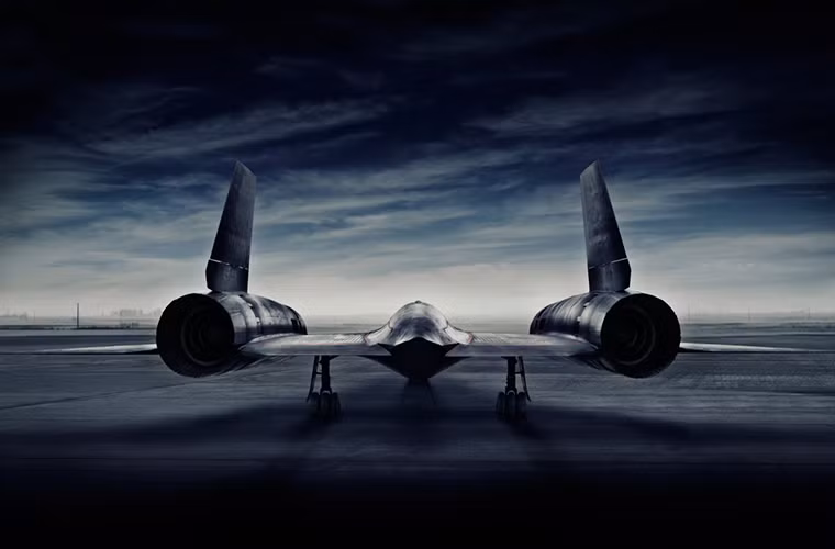 SR-71 được xem là biểu tượng của Không quân Mỹ trong suốt khoảng thời gian dài và trong suốt thời gian hoạt động kéo dài 34 năm của mình chưa có bất cứ chiếc SR-41 nào của Không quân Mỹ bị bắn hạ.