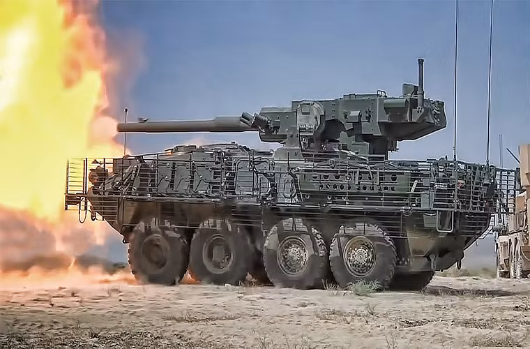 Do sử dụng khung gầm của Stryker nên M1128 có thể chống chịu được các loại vũ khí bộ binh cầm tay kể cả súng chống tăng RPG. Kíp chiến đấu của nó chỉ cần ba người với một chỉ huy xe, một xạ thủ và một lái xe.