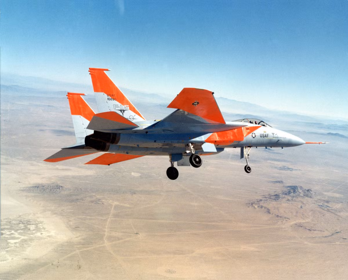 F-15A-1 (c/n 71-0280): Là nguyên mẫu F-15 đầu tiên bay vào ngày 27 tháng 7 năm 1972 từ căn cứ không quân Edwards, nó được sử dụng như một máy bay thử nghiệm để khám phá khả năng bay, vận hành chung và kiểm tra khả năng mang vũ khí bên ngoài.