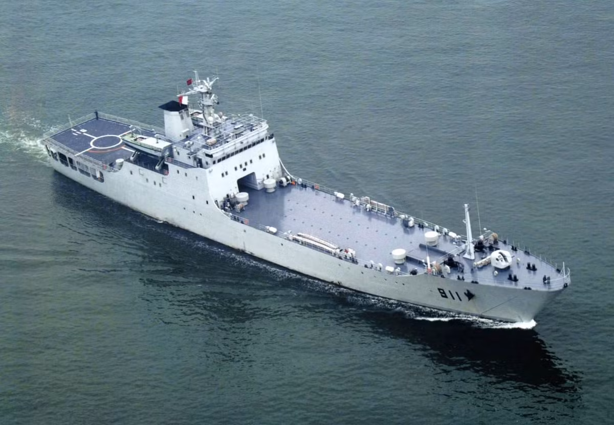 Tàu đổ bộ Type 072A của Hải quân Trung Quốc.