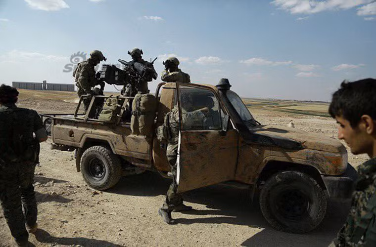 Đây cũng là lần đầu tiên Mỹ công khai các hoạt động của nước này tại phía Bắc Syria, tất nhiên với cách làm hoàn toàn khác biệt so với trước đây.