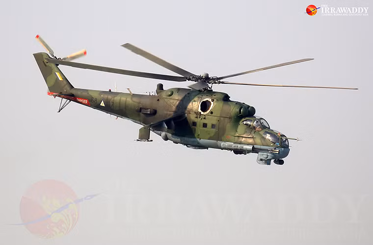 Theo Văn phòng giải trừ quân bị của Liên Hợp Quốc, hiện tại Myanmar có 9 chiếc Mi-35P mua từ Nga, với bốn chiếc đầu tiên được chuyển giao cho Myanmar vào năm 2010 và số còn lại là trong năm 2011. Đây cũng là dòng trực thăng tấn công duy nhất của Myanmar.