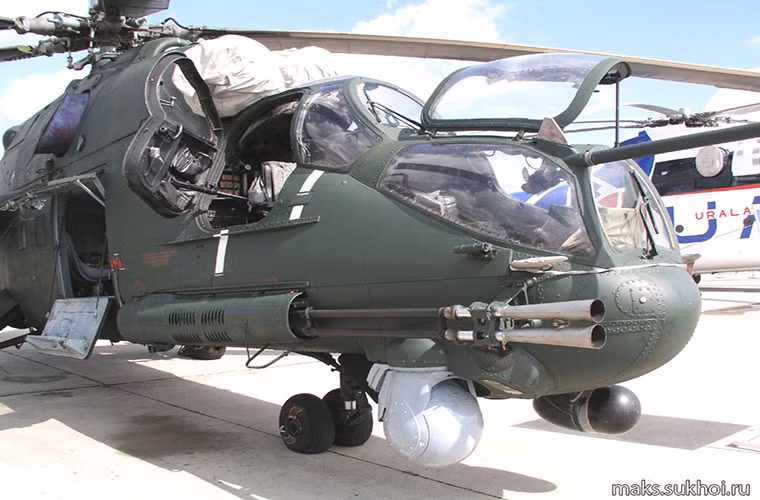 Mi-35P là biến thể xuất khẩu của biến thể trực thăng tấn công Mi-24P do Nga sản xuất. Trên mẫu này, về hỏa lực thay vì sử dụng súng máy 12,7mm như các biến thể Mi-24 trước đó, Mi-24P được trang bị pháo tự động GSh-30K 30mm được gắn bên thân máy bay với dự trữ đạn lên tới 750 viên.