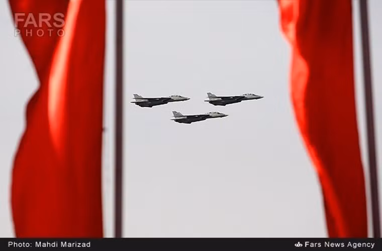 Về cơ bản những chiếc F-14A của Không quân Iran hiện tại khó có thể giúp nước này tạo được bất cứ ưu thế trên không nào khi phải đối đầu các các đối thủ tiềm năng trong khu vực vốn sở hữu lực lượng không quân vượt trội hơn điển hình như Israel. Nguồn ảnh: Fars News
