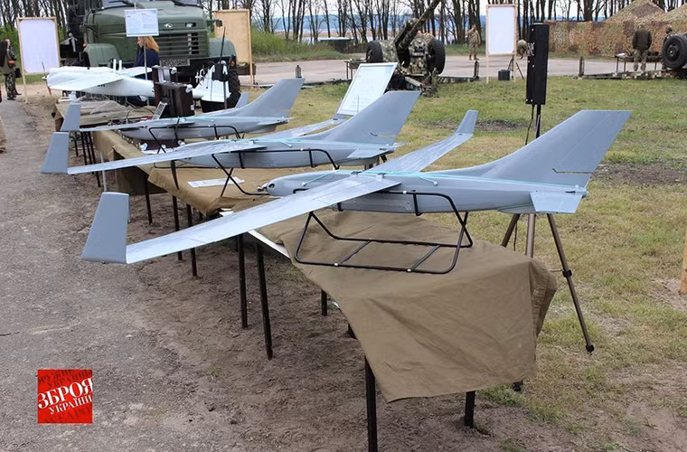 Ukroboronprom cũng trình làng một mẫu phương tiện bay trinh sát không người lái trang bị cho Quân đội Ukraine trong năm nay.