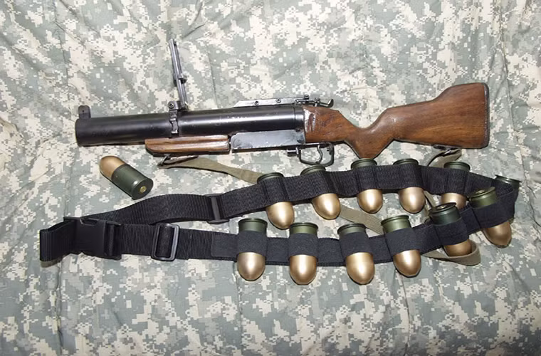 Bên cạnh M16, M79 là một trong những mẫu vũ khí hiến hoi của Mỹ thành công ở chiến trường Việt Nam nó được sử dụng rộng rãi trong mọi đơn vị vũ trang của Mỹ từ lục quân cho tới đặc nhiệm SEAL.