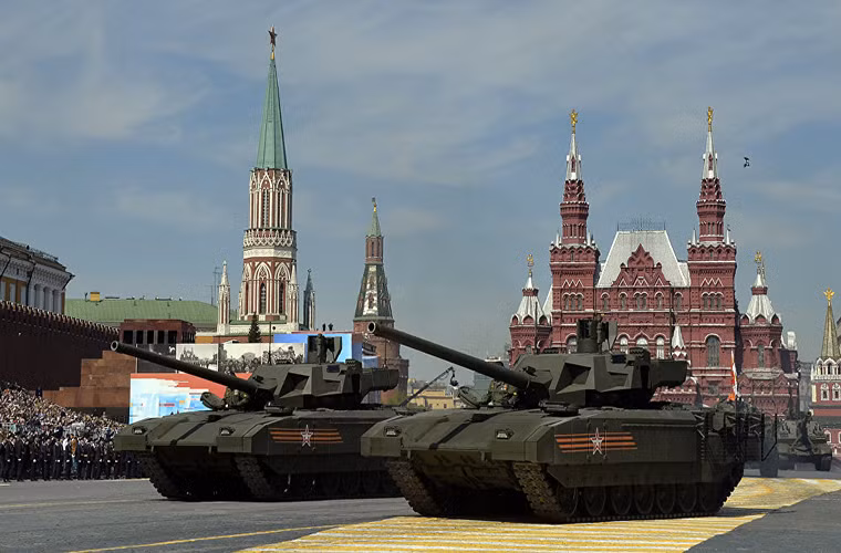 Cùng với đó động cơ của T-14 Armata sẽ được nâng cấp lên 1.800 mã lực từ 1.500 mã lực như hiện tại. Nguồn ảnh: Sputnik