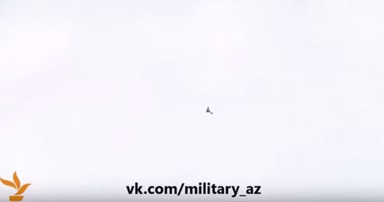 Azerbaijan dùng UAV cảm tử Harpy-2 oanh tạc Armenia Azerbaijan dung UAV cam tu Harpy-2 oanh tac Armenia