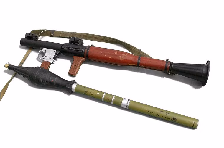 Có một thực tế rằng với công nghệ phòng vệ trên xe tăng ngày nay, RPG-7 đã không còn trở nên quá nguy hiểm như trước đây nhưng không phải vì vậy mà vai trò của mẫu súng phóng lựu chống tăng này bị lu mờ khi nó vẫn là loại vũ khí chống lại các phương tiện cơ giới hiệu quả nhất trên chiến trường. Với các loại đạn xuyên giáp thế hệ mới, RPG-7 vẫn có thể đảm bảo khả năng tấn công hiệu quả của mình đối với cả các loại xe tăng được trang bị hệ thống giáp phòng vệ tiên tiến.