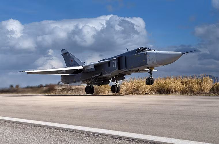 Chỉ trong 4 ngày, các máy bay ném bom Nga ở căn cứ không quân tại Syria đã thực hiện 157 chuyến xuất kích tấn công hàng loạt mục tiêu của IS tại các thành phố lớn của Syria như Aleppo, Deir Ezzor, Homs, Hama và Latakia.