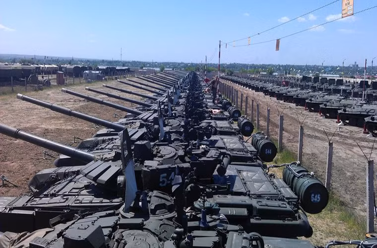 Lực lượng Đổ bộ Đường không Nga sẽ mở rộng các đơn vị T-72B3 lên cấp tiểu đoàn trong giai đoạn từ nay cho đến năm 2018. Trước đó, vào năm ngoái, Tư lệnh lực lượng Đổ bộ Đường Không Nga – Trung tướng Vladimir Shamanov cho hay, 6 đơn vị T-72B3 sẽ được binh chủng này đưa vào trang bị trước khi kết thúc năm 2015. Tuy nhiên cho đến nay kế hoạch này vẫn chưa được thực hiện.