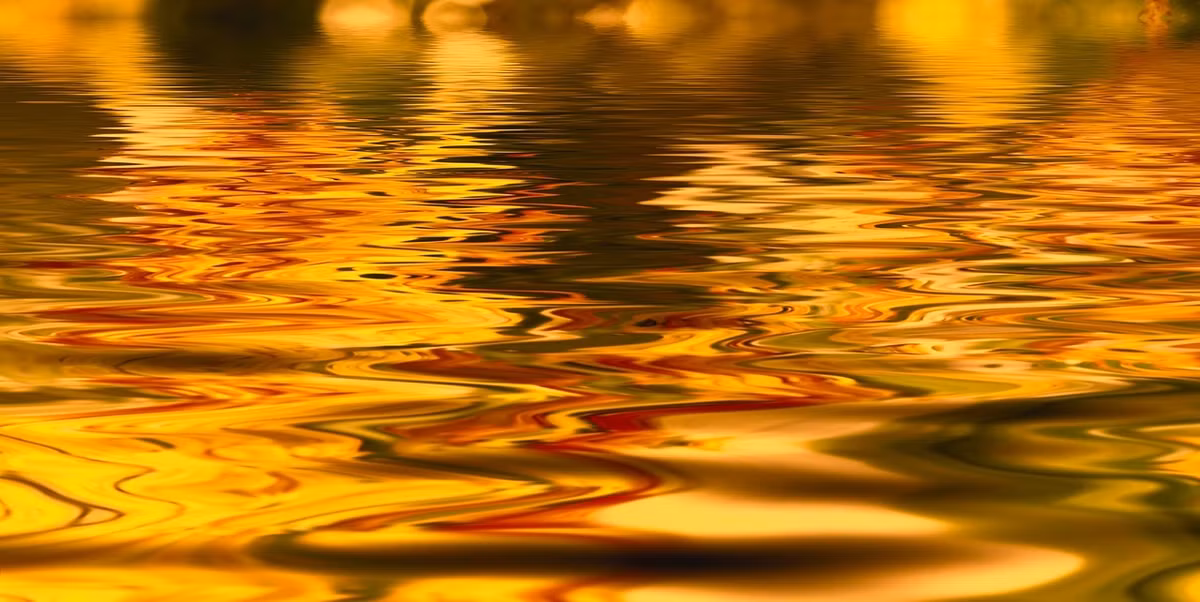 Nghe có vẻ hấp dẫn, nhưng để chạm tay vào số vàng đó là một thử thách lớn. Với tỉ lệ vàng cực kỳ loãng trong vùng biển rộng lớn của thế giới, ngay cả một bể bơi nước biển Olympic cũng chỉ chứa một lượng vàng cực ít ỏi.