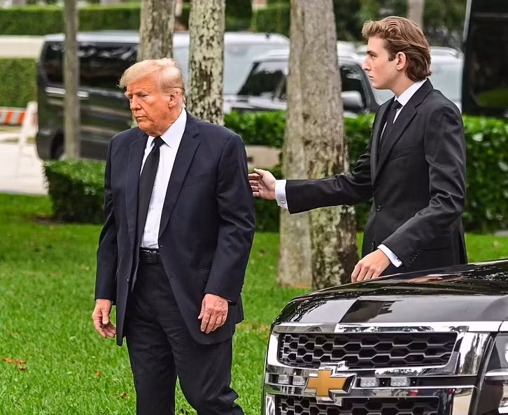 Cau ut dien trai nha ong Trump lai “gay bao” khi lo dien-Hinh-6