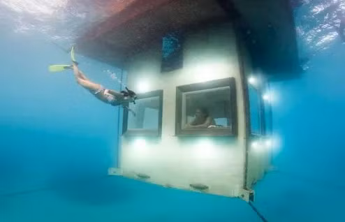 10. Khách sạn Manta ở Zanzibar: Các phòng của khách sạn này rất đặc biệt vì ở...dưới nước.