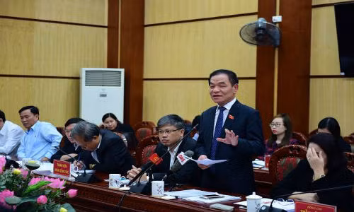 Thanh Hoa nhan sai vu mot so co 8 pho giam doc