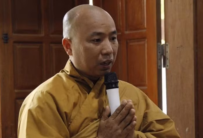 Sư Toàn đã xin xả giới sau vụ lùm xùm liên quan đến việc gạ tình nữ nhà báo.
