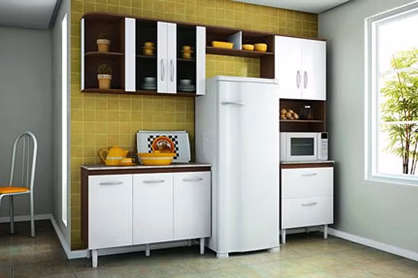 Kích thước tủ phù hợp với không gian căn phòng cũng là điều người mua nên chú ý. Các chuyên gia kỹ thuật khuyên nếu phòng bếp nhỏ hơn 20m2, người mua nên sắm tủ lạnh 1 cánh hoặc 2 cánh, với kích thước trung bình. Dòng tủ side by side, tủ 4 cánh phù hợp với phòng rộng lớn hơn.