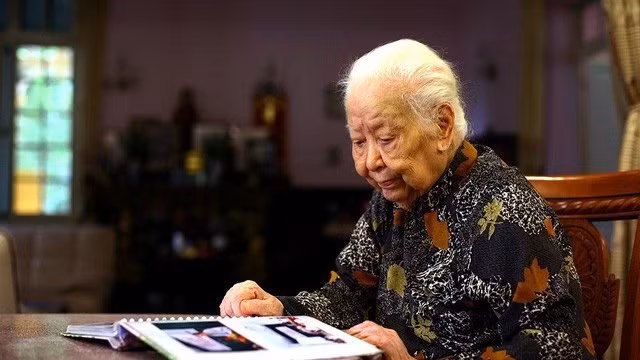 Nguoi hien 5000 luong vang cho dat nuoc duoc to chuc tang le cap cao