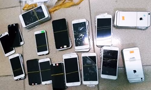 Hang chuc dien thoai iphone 6 bi thu giu o Ha Noi