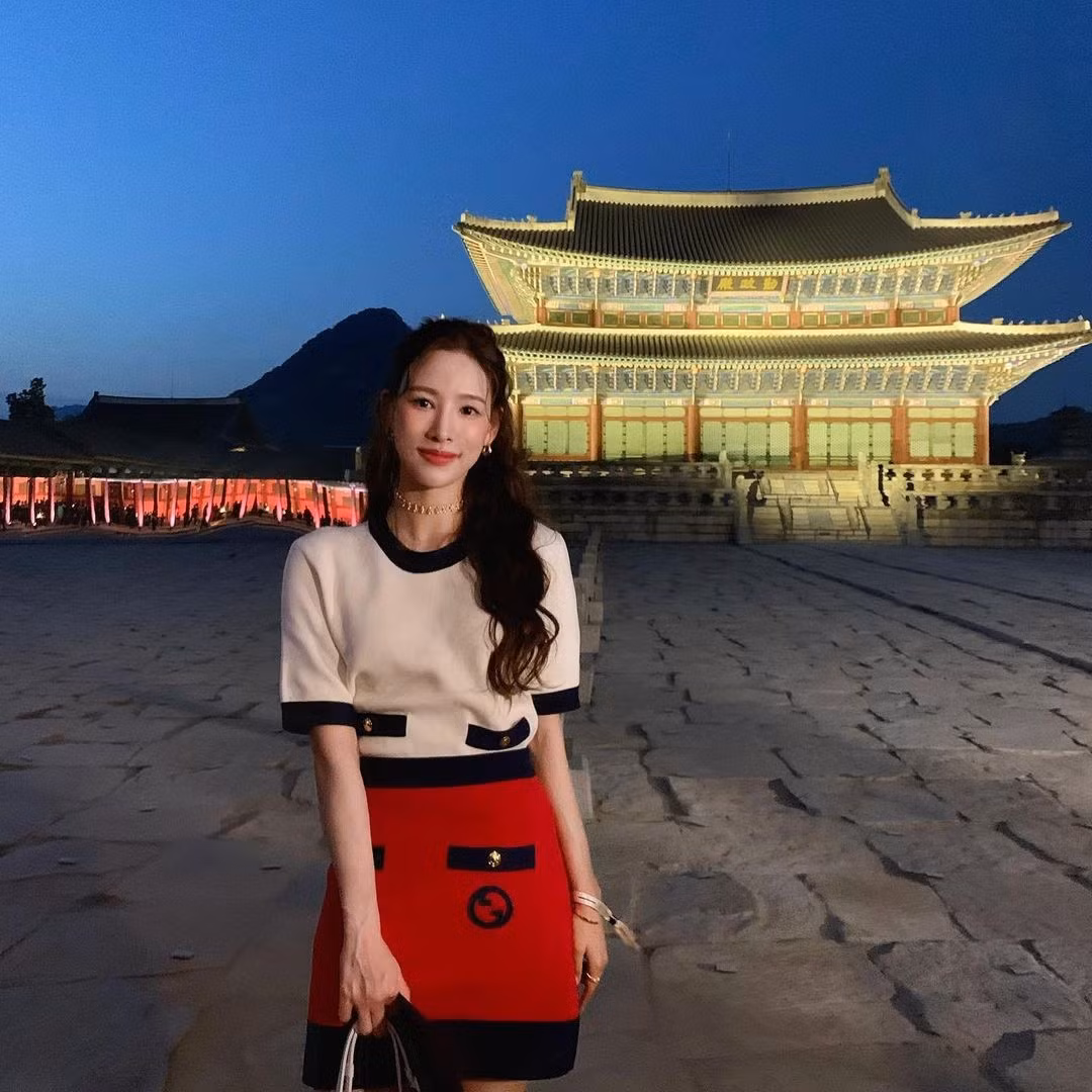 Hiện tại, Lee Na Yeon sở hữu trang cá nhân với 810.000 lượt theo dõi.