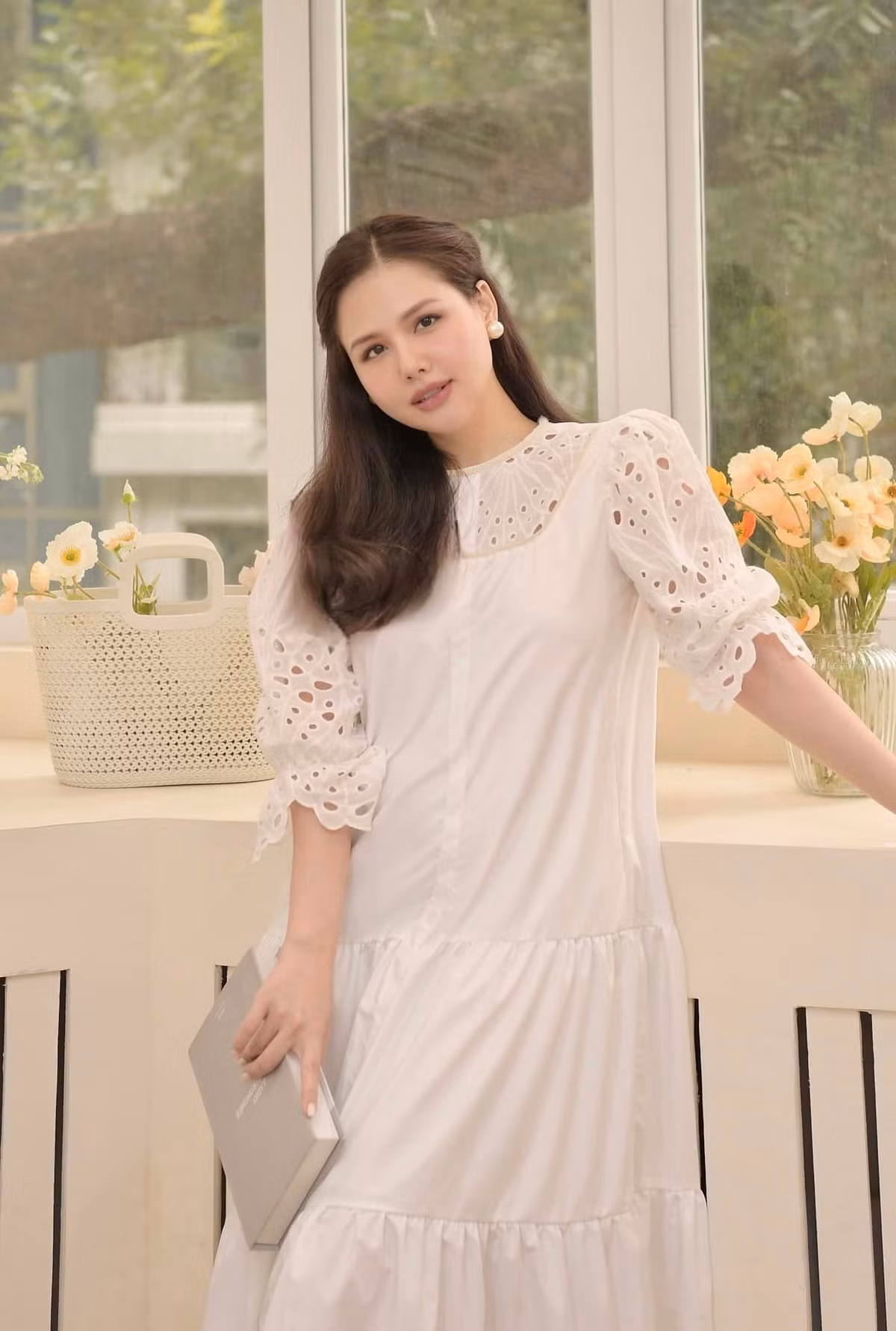 Dù đã là mẹ hai con, mới sinh cách đây không lâu nhưng có thể thấy Phanh Lee đang dần lấy lại vóc dáng.
