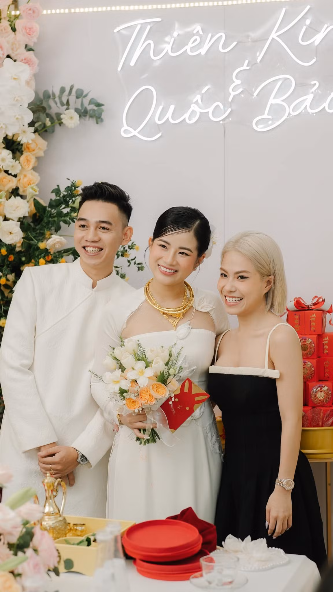 Mức lương hàng trăm triệu đồng mỗi tháng đại gia quận 7 trả cho bảo mẫu Thiên Kim cũng từng gây sốt cộng đồng mạng một thời.