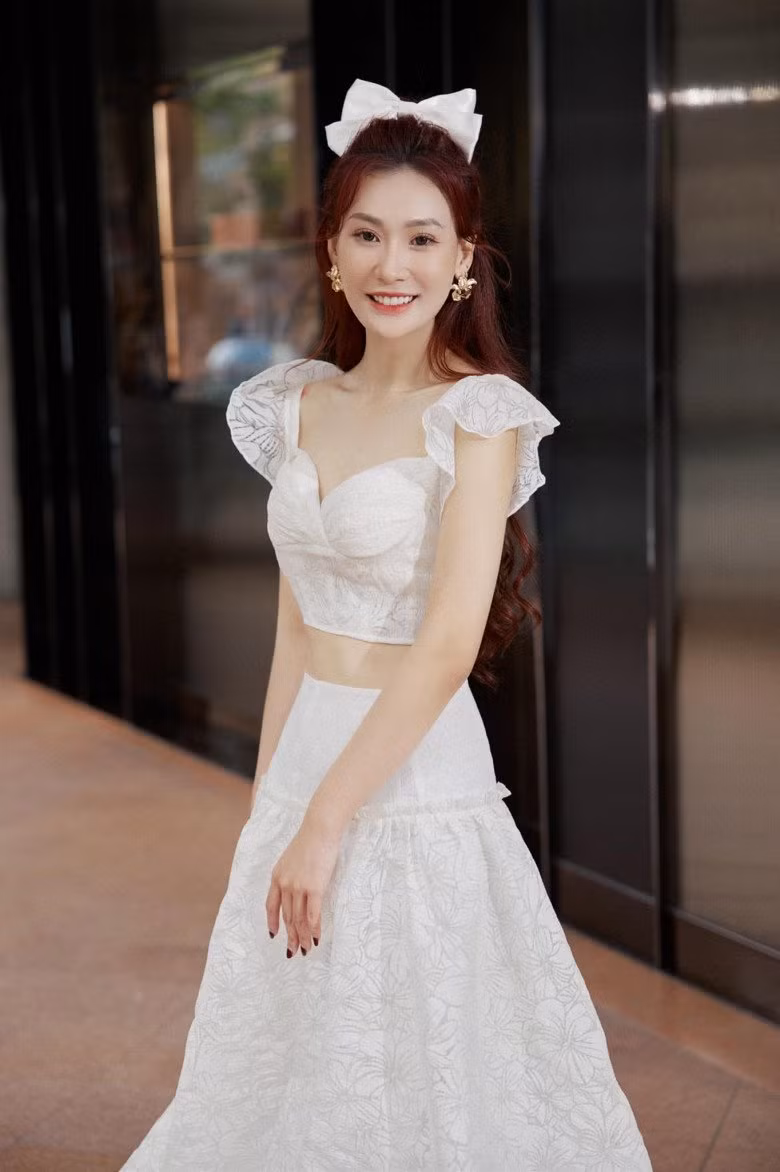 Trên trang cá nhân, Ngọc Ánh thường xuyên cập nhật những hình ảnh đời thường của bản thân.