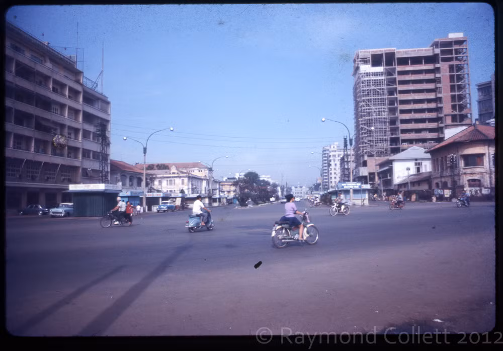 Trên đại lộ Nguyễn Huệ.