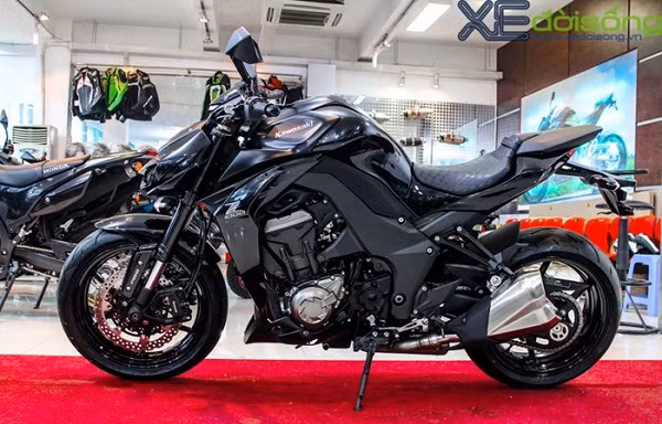 Hang hiem Kawasaki Z1000 2015 gia sieu re tai Ha Noi