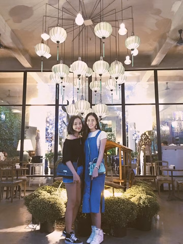Từng nổi đình nổi đám trên sàn catwalk khi mới 12 tuổi, cô nàng Bảo Trân khi ấy cao 1m74 với khuôn mặt xinh đẹp như thiên thần đã tạo được tiếng vang lớn trên truyền thông trong và người nước.